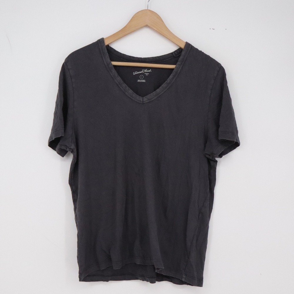 Universal Thread T-Shirt Womens L Goods Co V-Neck Charcoal Gray Basic Excellent